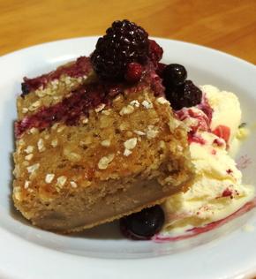 Bondi Chai Berry Cake